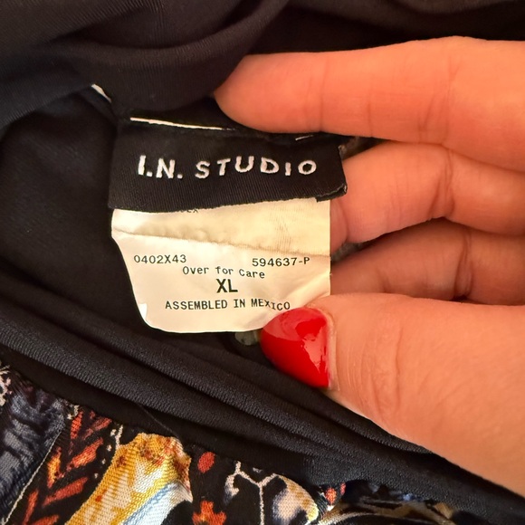 I.N. Studio Black and Multicolor Paisley Pants - Picture 6 of 6